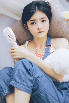 年轻的表妹